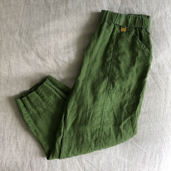 *Sold* Ellen Tracy Pure Linen Capri Pants - Picture 1 of 12